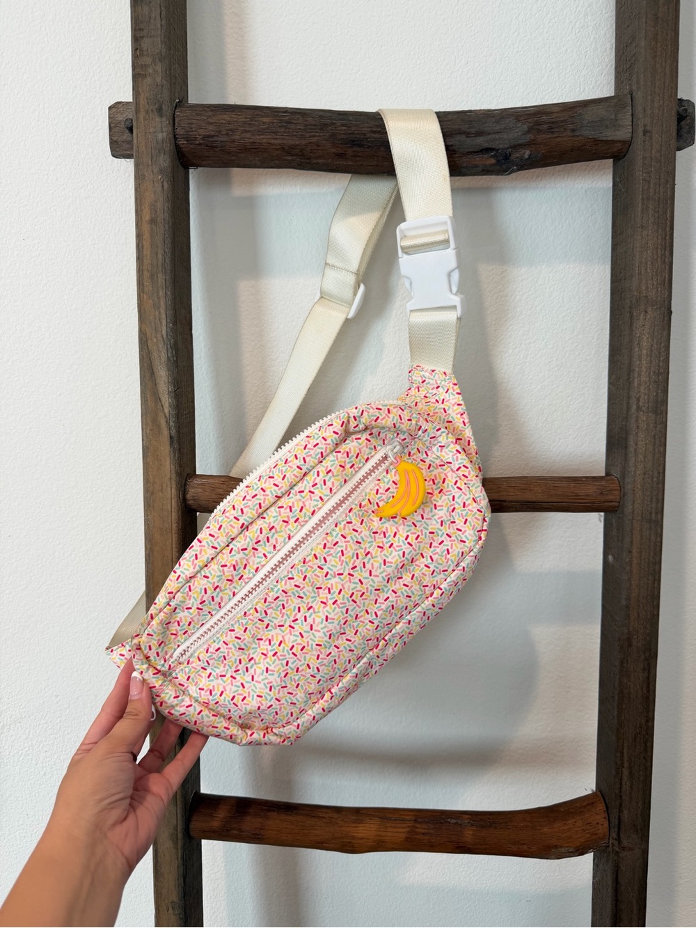 art class Cream Floral Sprinkle Crossbody Bag with Yellow Banana Charm